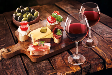 VINO Y TAPAS